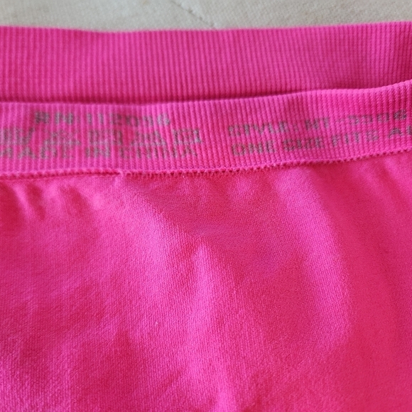 hot pink bralette bandeu - Picture 7 of 7